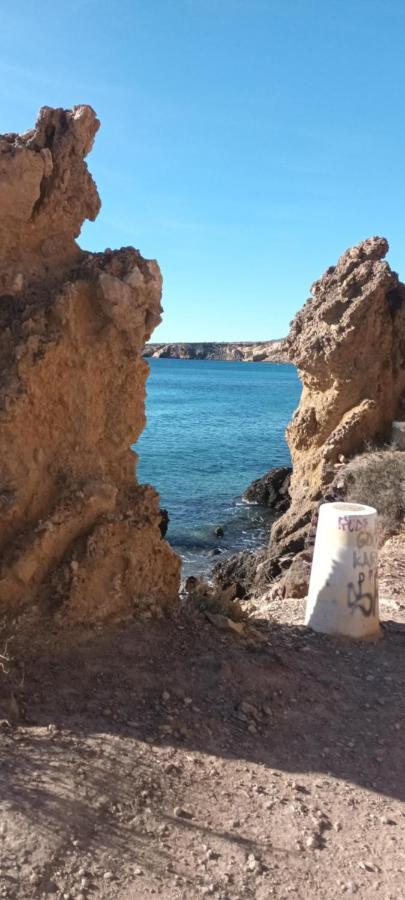 فيلا Sunrise Den, A Pie De Playa, Vista Al Mar Y Piscina El Puerto de Mazarrón المظهر الخارجي الصورة