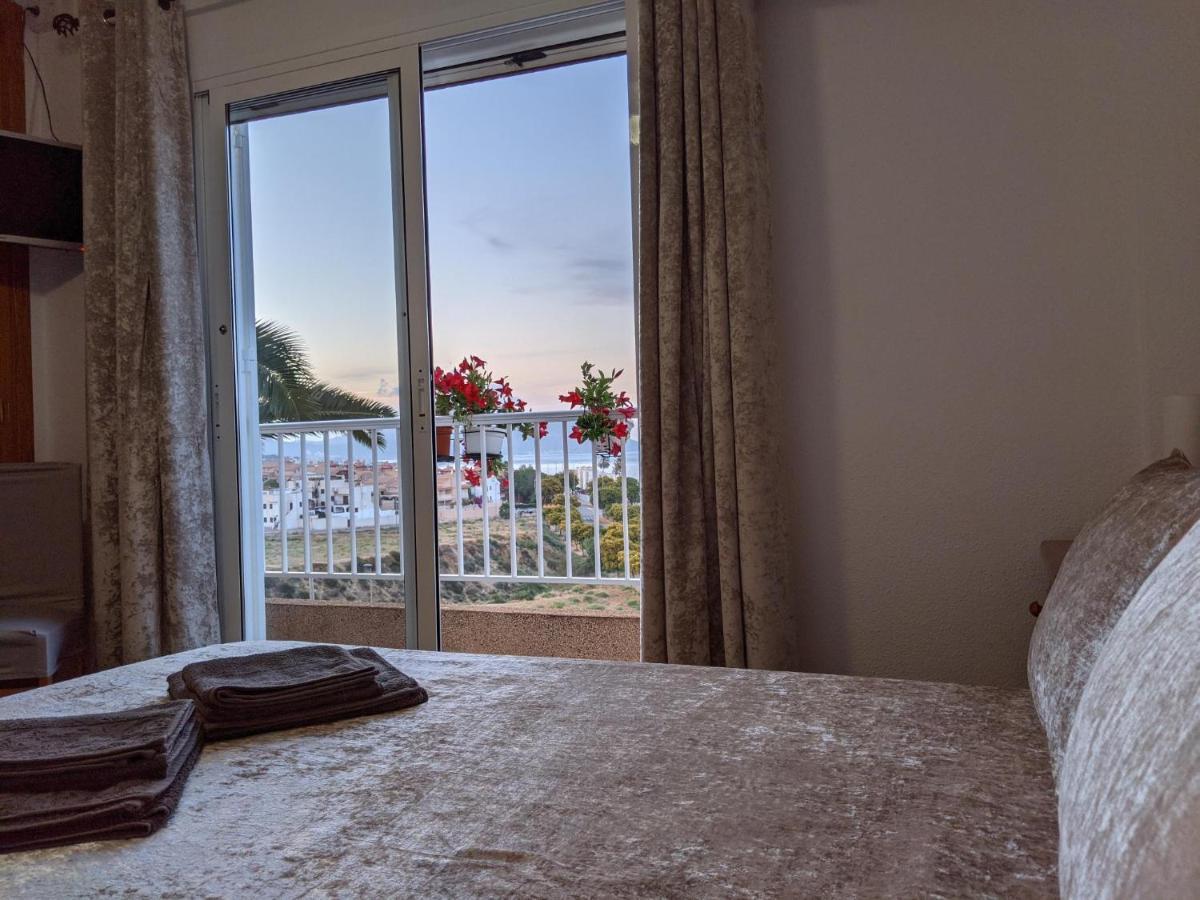 فيلا Sunrise Den, A Pie De Playa, Vista Al Mar Y Piscina El Puerto de Mazarrón المظهر الخارجي الصورة