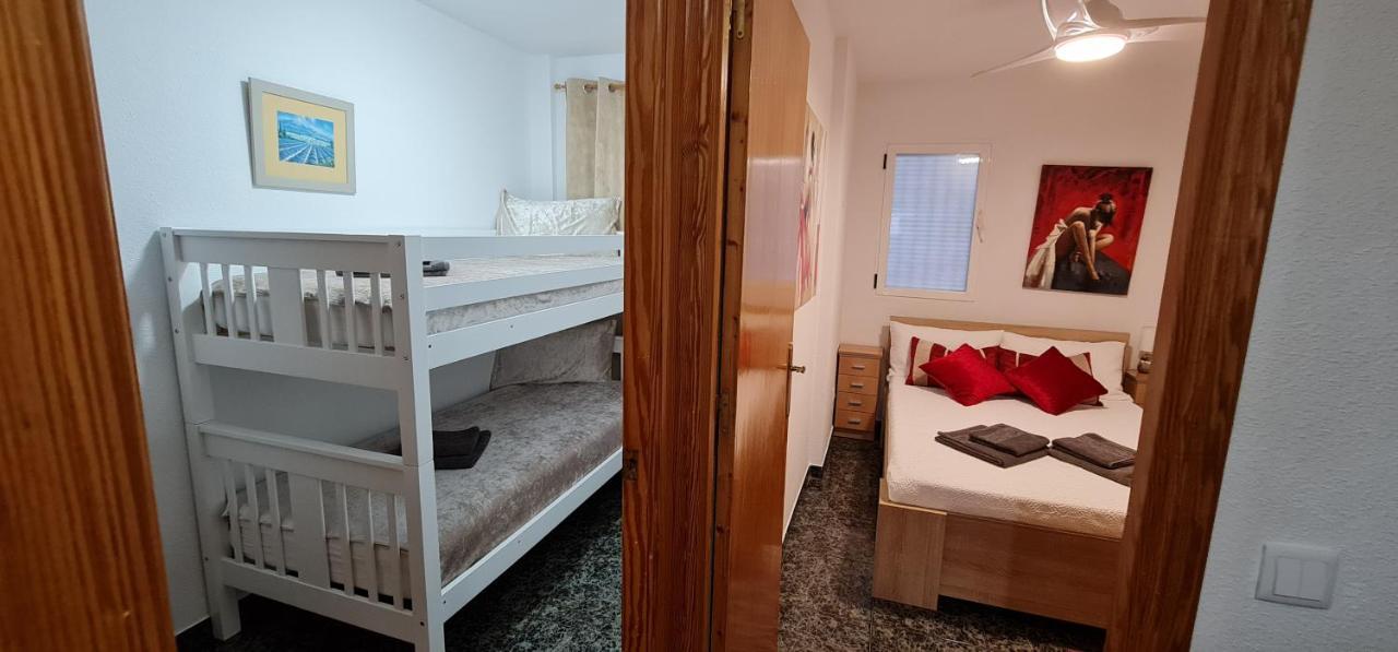فيلا Sunrise Den, A Pie De Playa, Vista Al Mar Y Piscina El Puerto de Mazarrón المظهر الخارجي الصورة